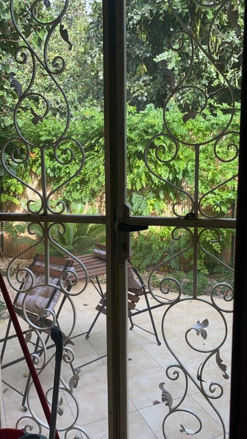 Abbraccio Del Carrubo Bed & Breakfast Scicli Bagian luar foto